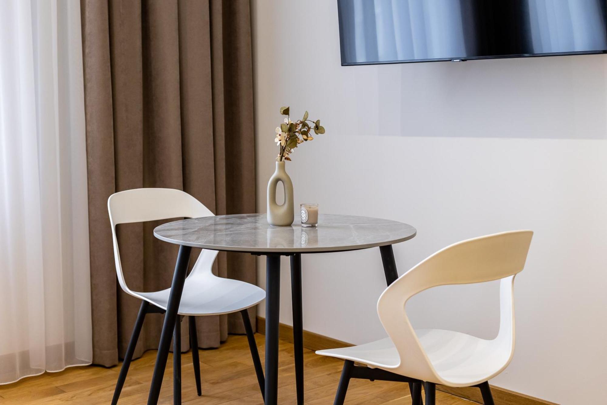 Doroshenka Premium Apartments Lviv Exterior foto