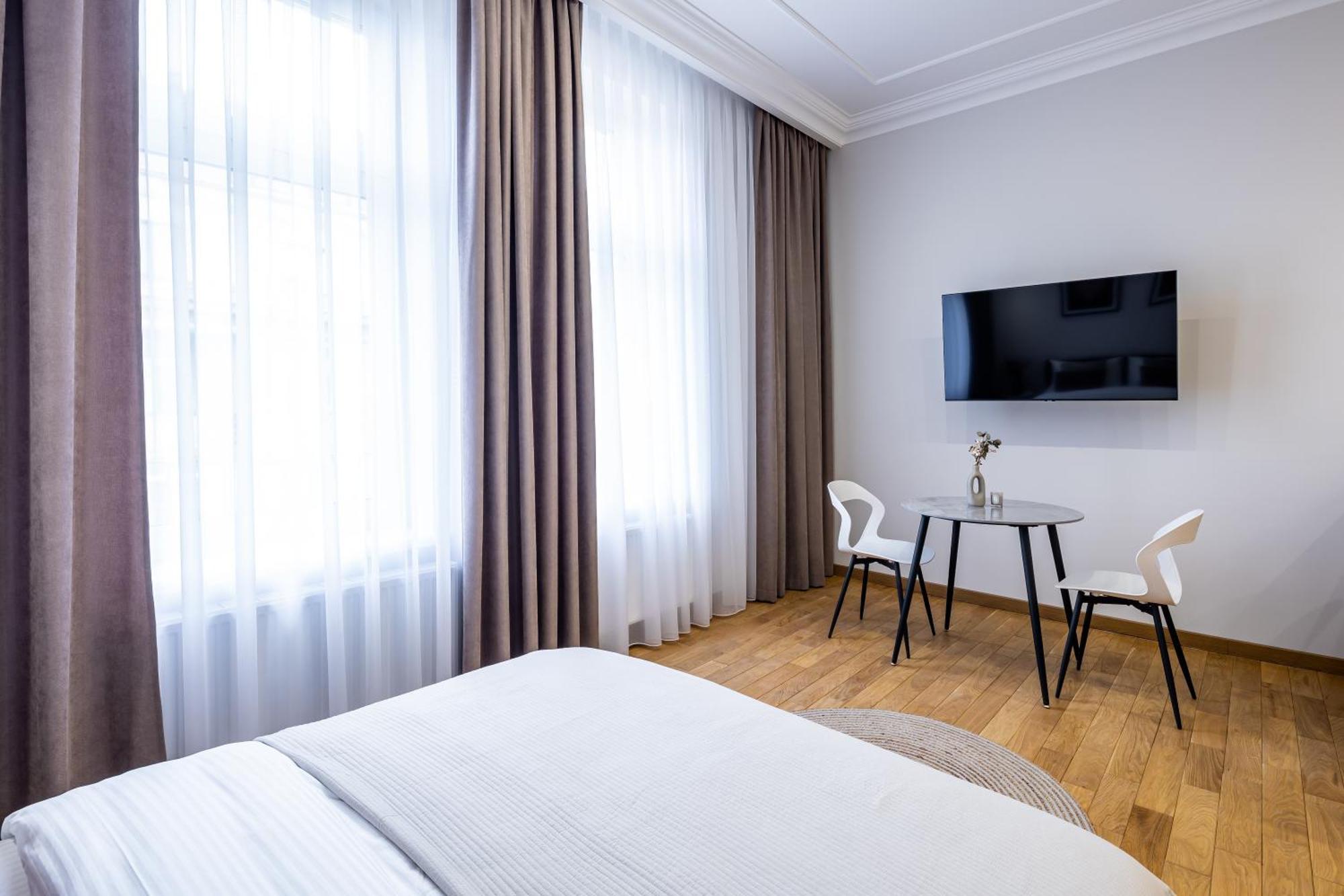 Doroshenka Premium Apartments Lviv Exterior foto